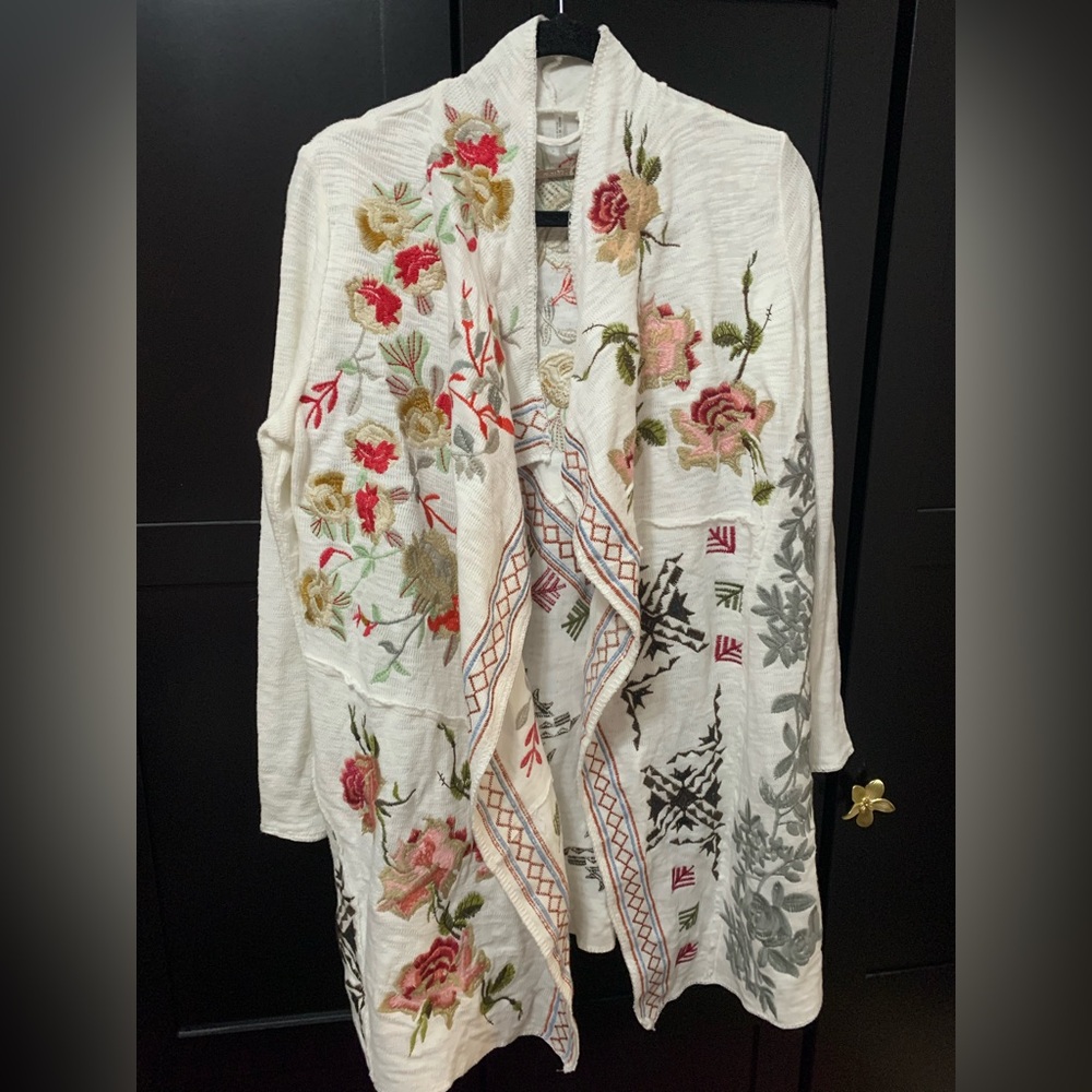 Paparazzi Cream Embroidered Cardigan size large,boho,whimsical, L